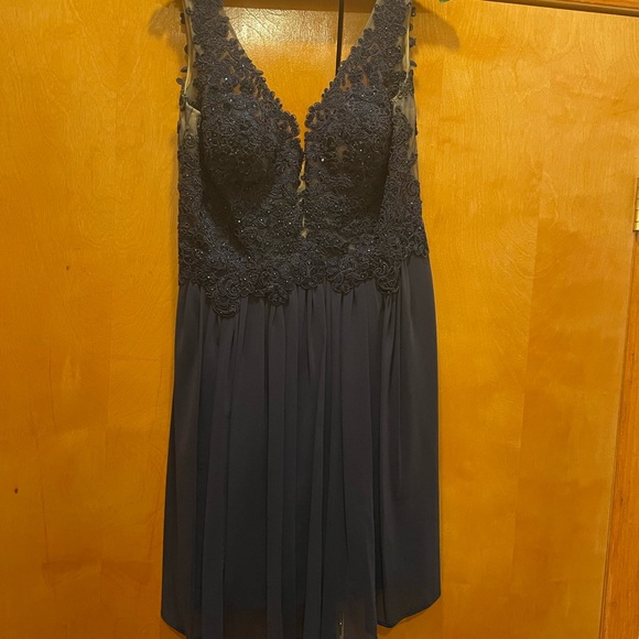 Sherri Hill size 10 - Picture 2 of 4